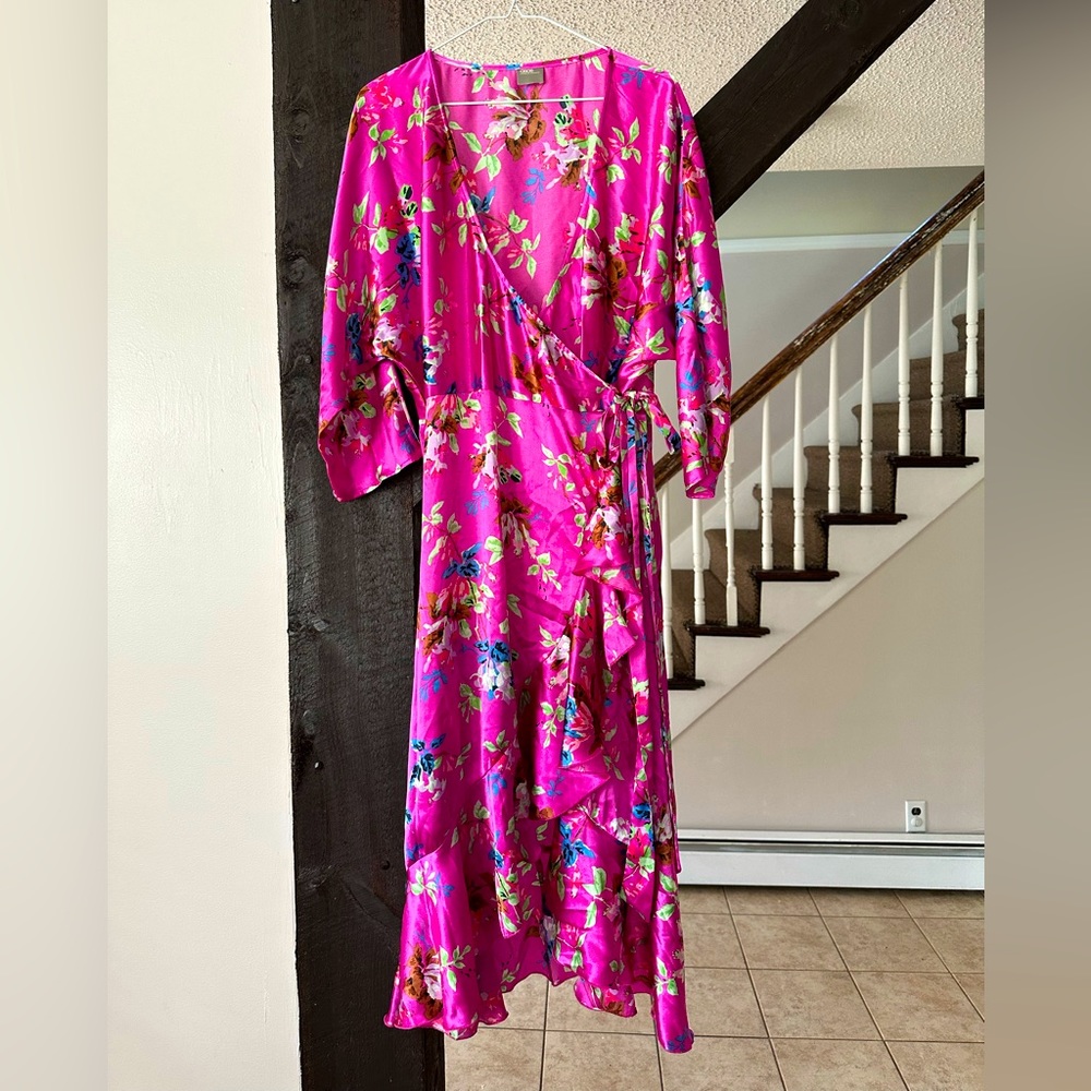 Long sleeve floral wrap dress